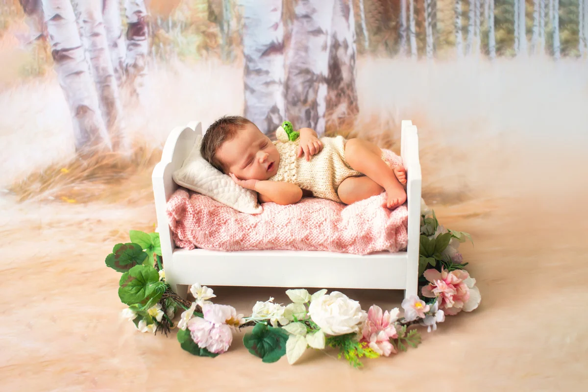 Newborn & maternity portrait by A & K Photography