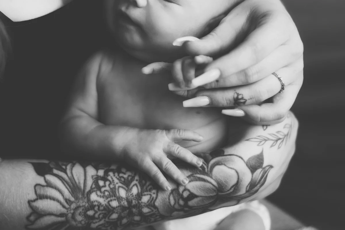 Newborn & maternity portrait by A & K Photography