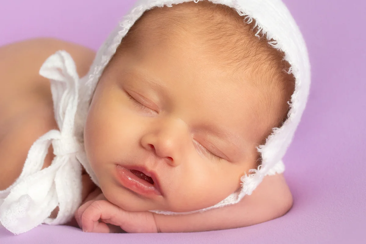 Newborn & maternity portrait by A & K Photography