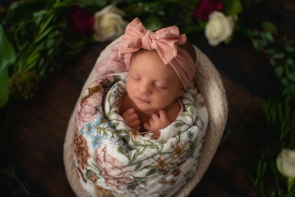 Newborn & maternity portrait by A & K Photography