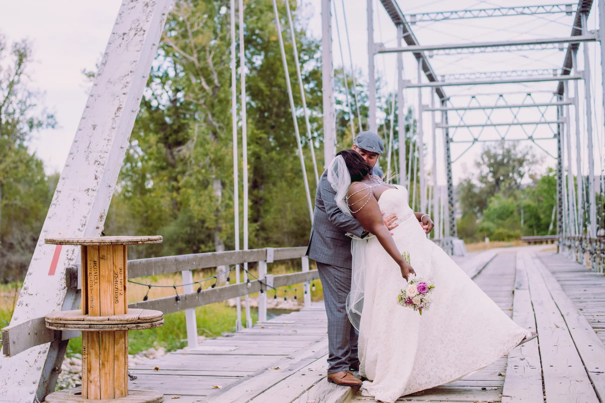 Couples & weddings portrait by A & K Photography